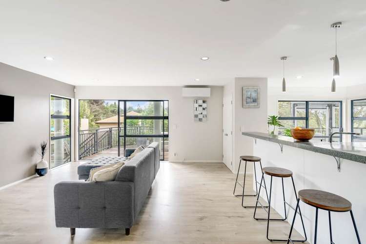 130 Onetaunga Road_2