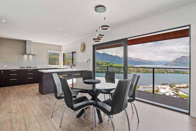 3 Conifer Lane Queenstown_6