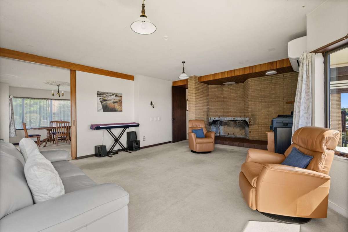 32 Hillcrest Road_2