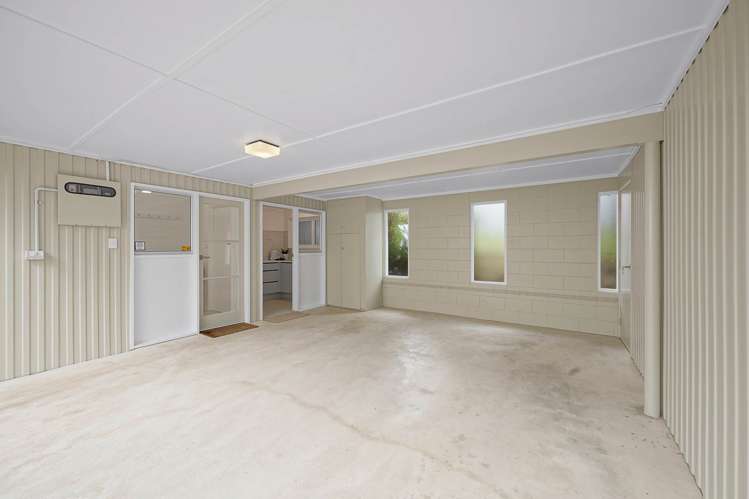 8 Nicholson Place Hillcrest_16