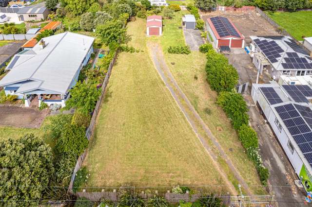 169 Egmont Street Patea_1
