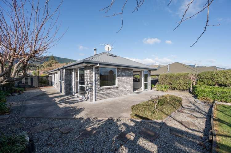 24 Kingsford Drive Stoke_19