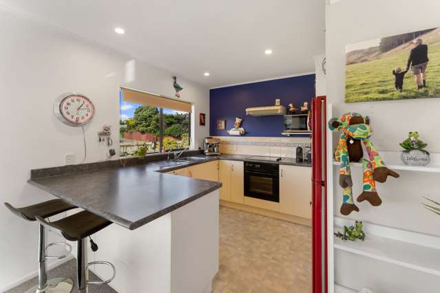 29 Karaka Street Otaki Beach_2