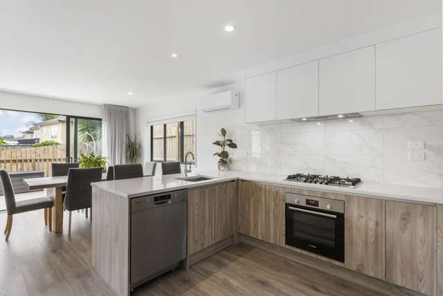 3/33 Barrack Road Mount Wellington_2