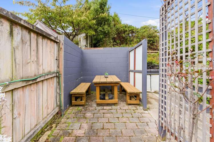 42 Cliffs Road St Clair_34