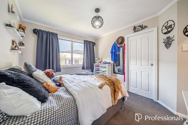 25 Kendal Grove Wainuiomata_13