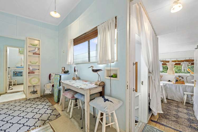 94 Aeroview Drive Beach Haven_14