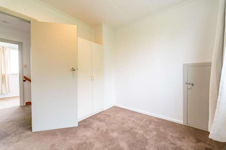 86 Grants Road Marchwiel_13