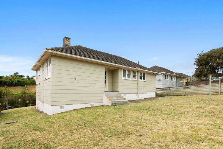 24 Thompson Grove Porirua East_10