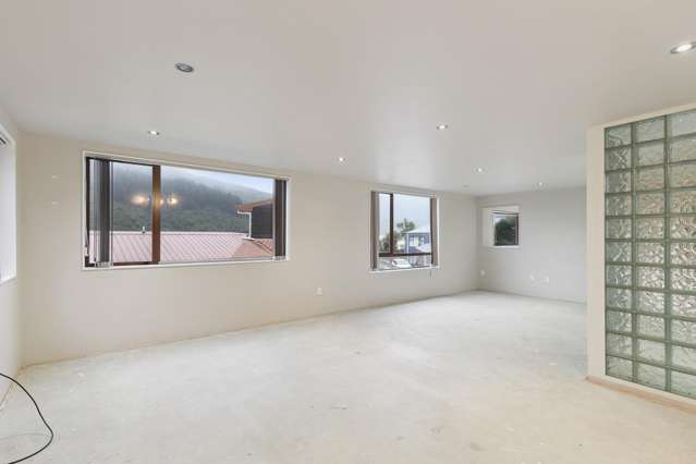 14b Domanski Crescent Owhiro Bay_1