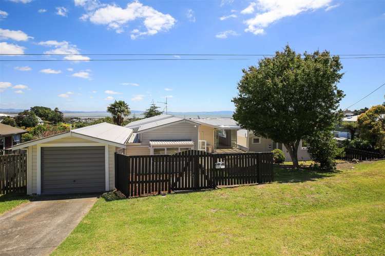 305 Hill Street Thames_13