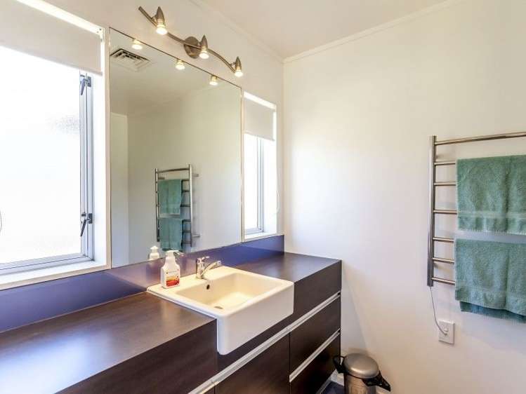 5 Braddock Grove Pauanui_27