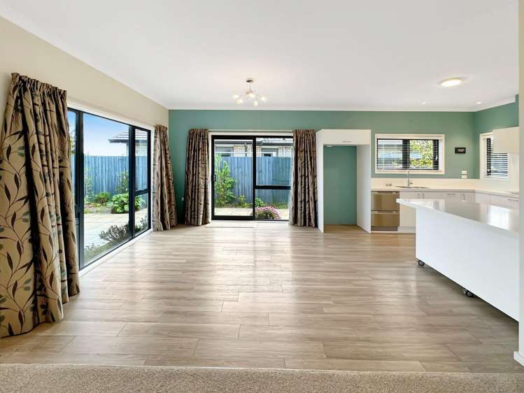 49 Napier Dr Wigram_4