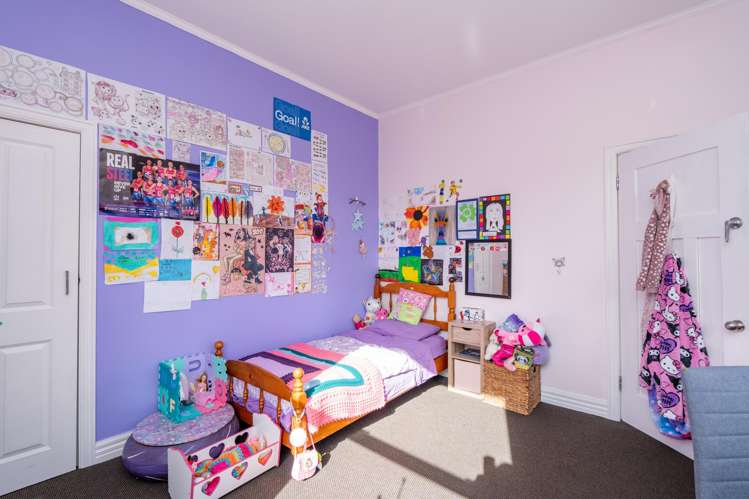 31 Lowe Street Avenal_12