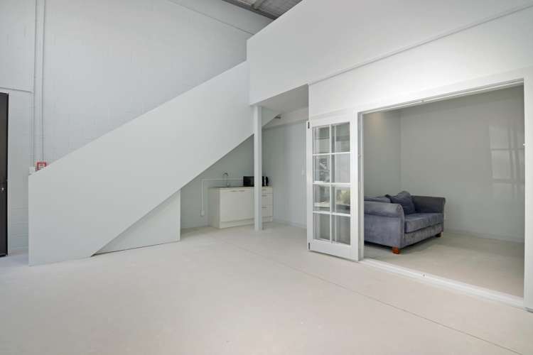 49/68-70 Kingsford Smith Street Rongotai_4