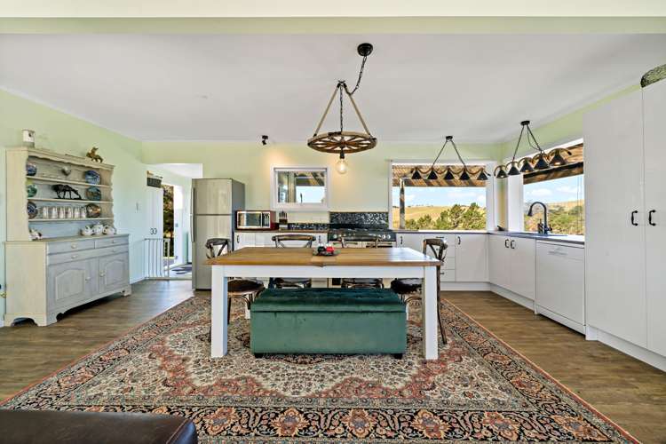 1132a Old North Road Helensville_5