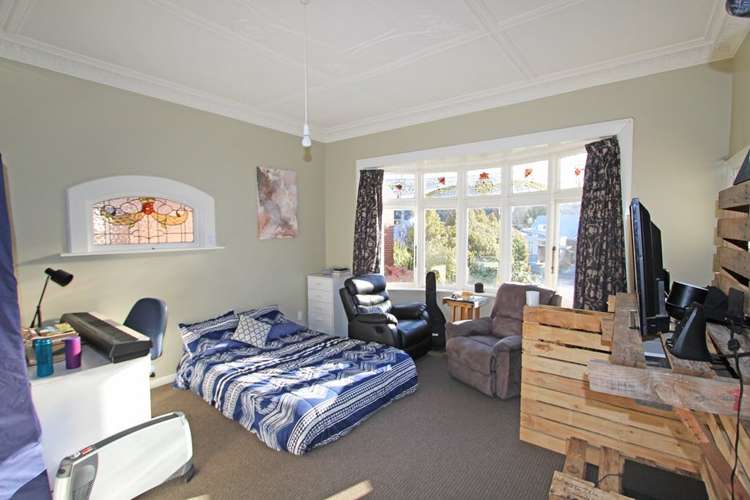 236 North Road North East Valley_11