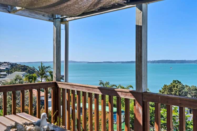 55 Carlton Crescent Maraetai_11