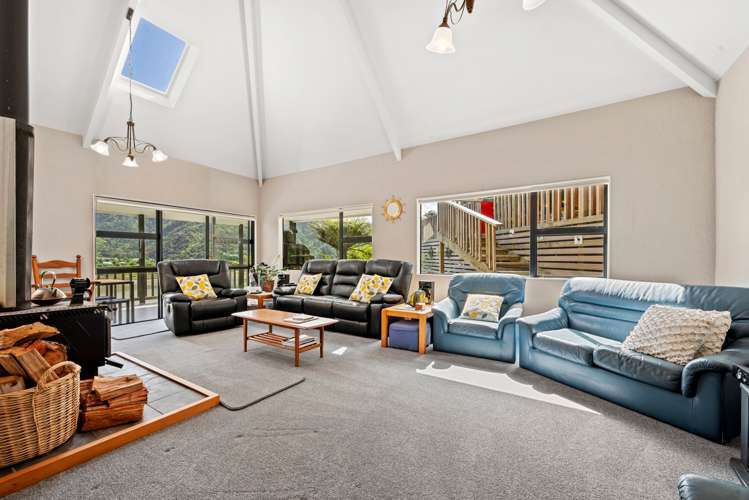 2389 Queen Charlotte Drive Anakiwa and Surrounds_6