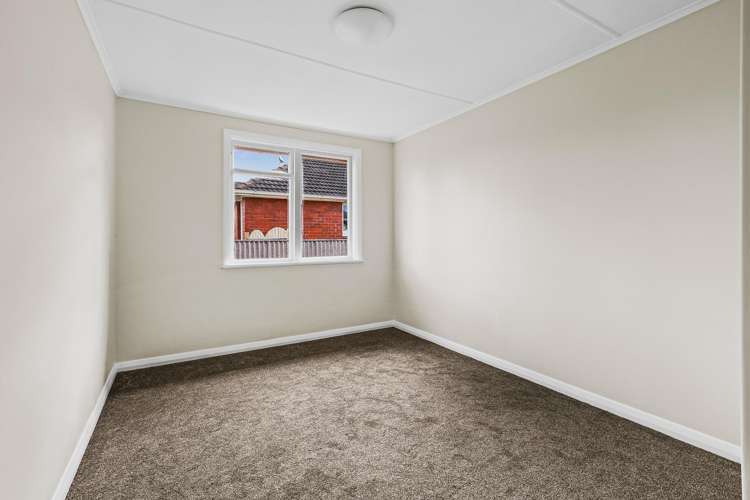 1004 Bledisloe Street Raureka_7
