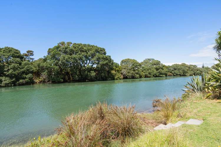 11 Waitaha Place Ruakaka_34