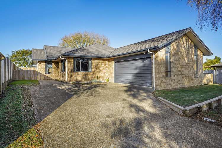 13 Bishopsworth Way_0