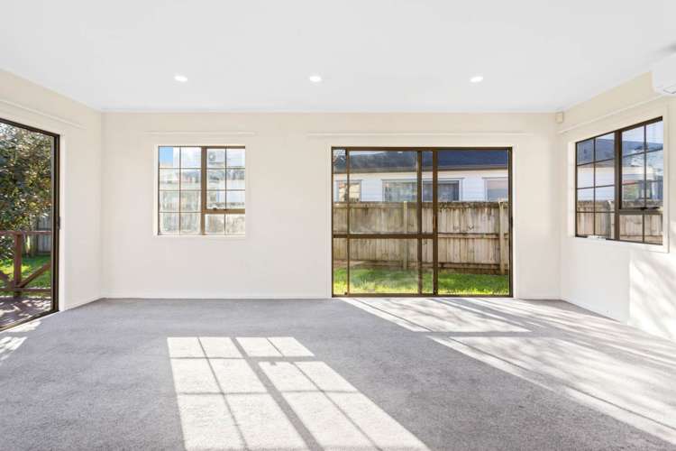 62 Olsen Avenue Hillsborough_6