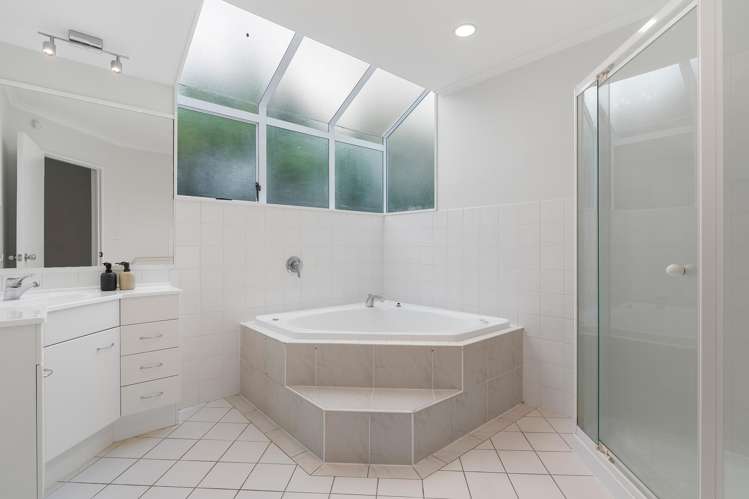 3 Bronte Place Somerville_12