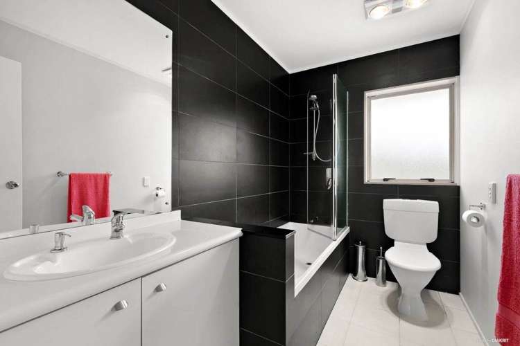 3 Linicro Place Wattle Downs_6