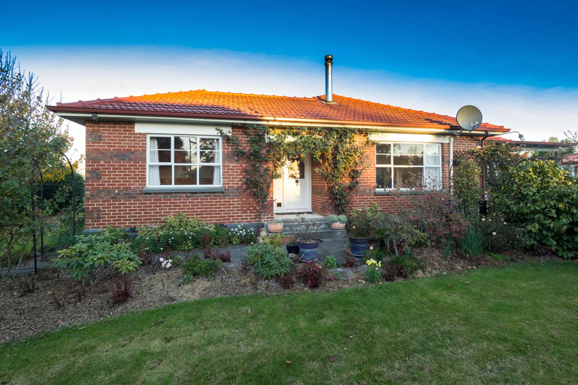64 Cross Street Allenton Ashburton Houses for Sale One Roof
