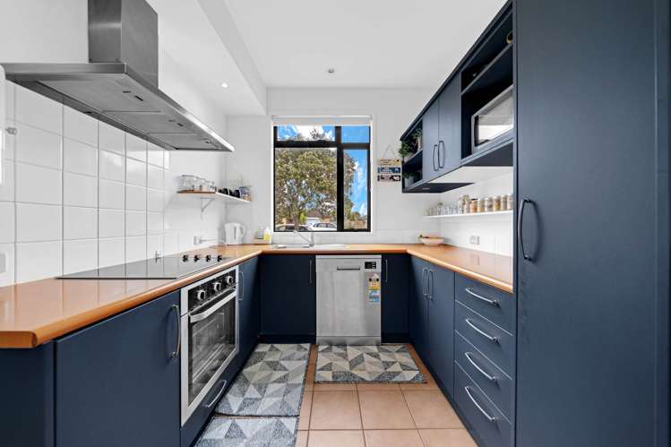 17/2 Armoy Drive East Tamaki_10