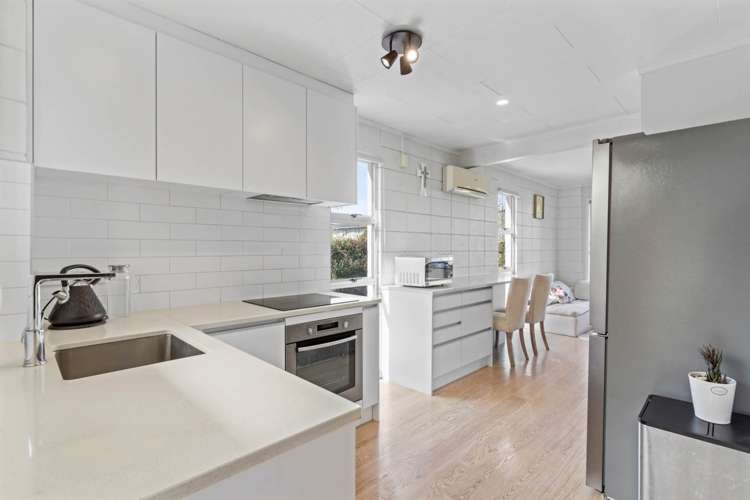 1/1 Cockayne Crescent Sunnynook_4