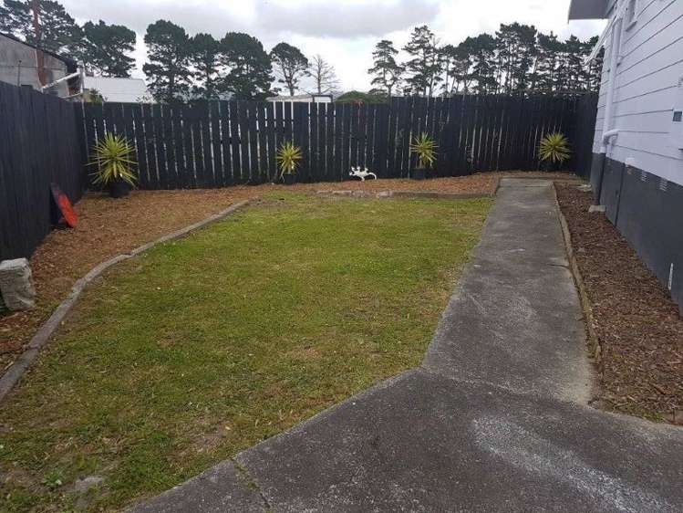 29 Chislehurst Street Henderson_18