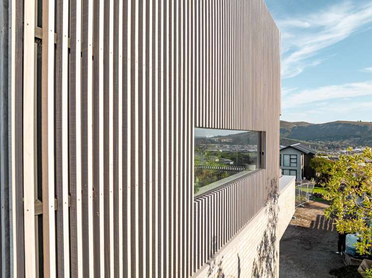 302 Cannon Hill Crescent Mount Pleasant_16