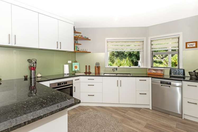 12 Marian Drive Inner Kaiti_6