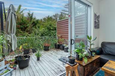 48/18 Eyre Street_4