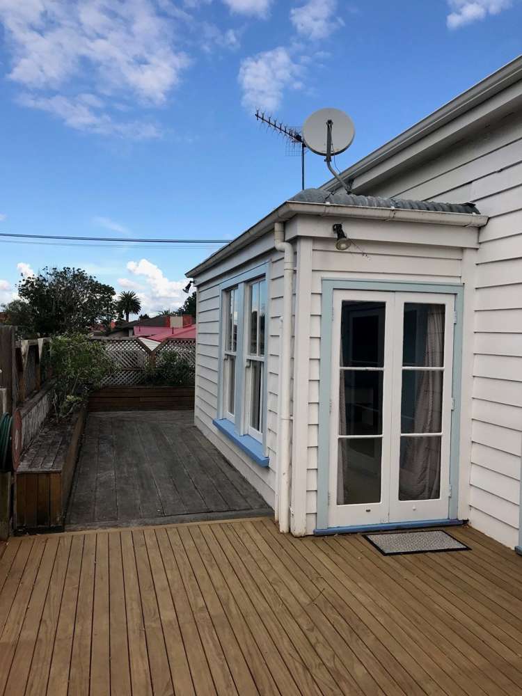 4 Woodbine Avenue Greenlane_11