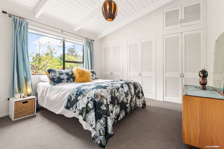 2/41 Jacaranda Avenue Beach Haven_33