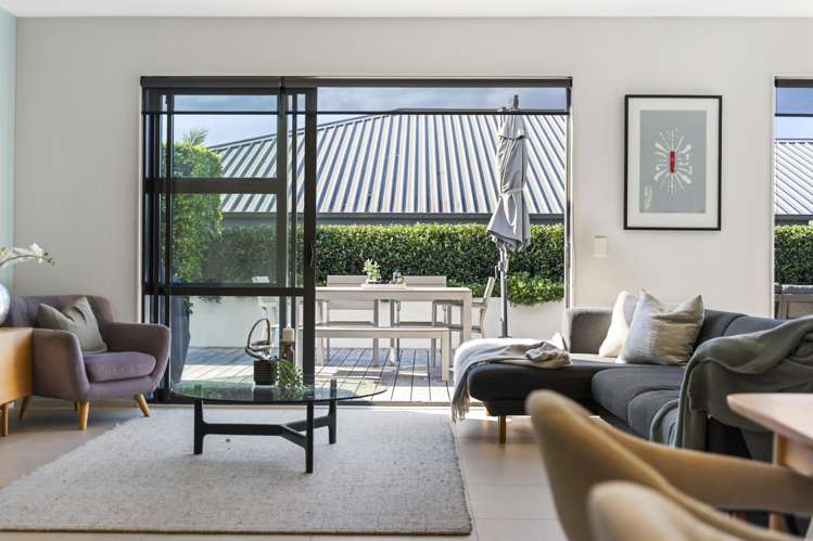 9 Kibblewhite Avenue Beachlands_11