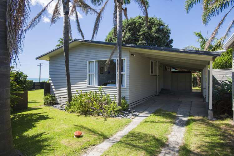 6 Mere Street Tokomaru Bay_22