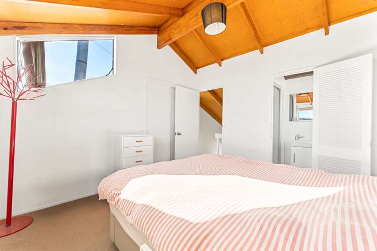 37 Lyttelton Avenue Forrest Hill_9