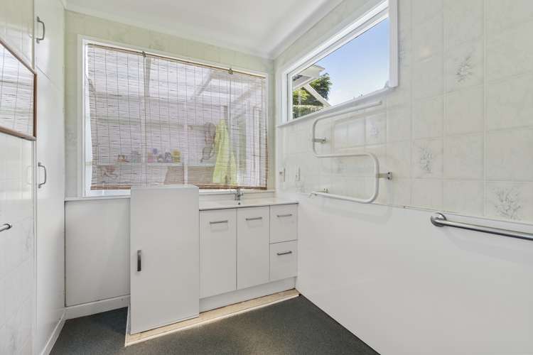 36 Ocean Road Surfdale_9