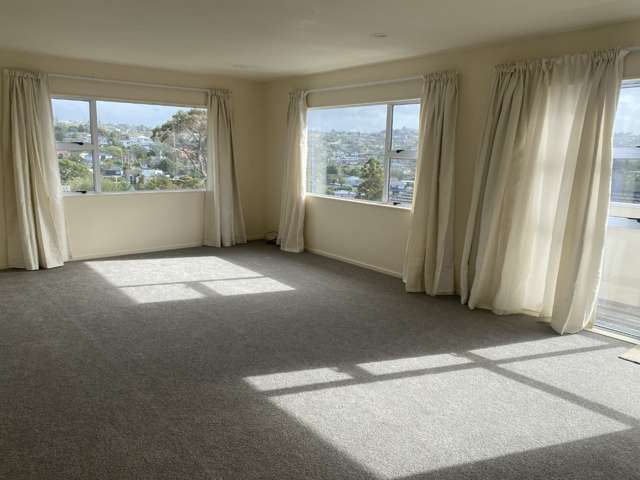 2/18 Newhaven Terrace Mairangi Bay_2