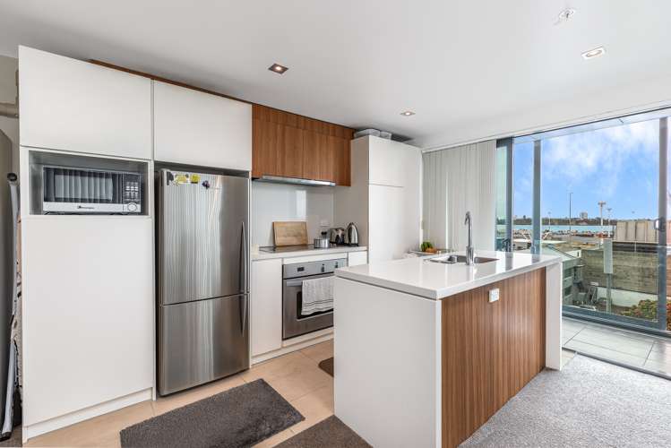 513/4 Dockside Lane Auckland Central_2