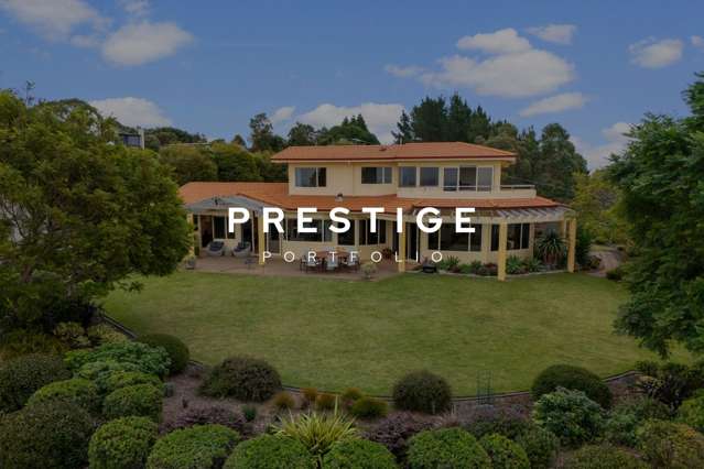 Stunning hilltop retreat with panoramic views