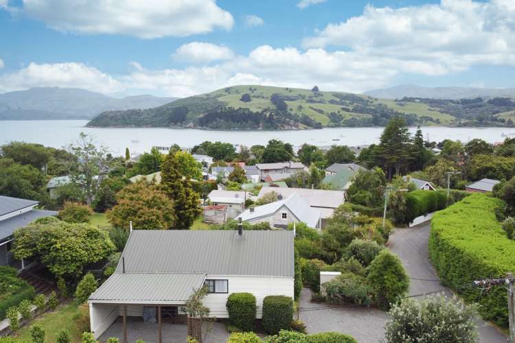 12 Percy Street Akaroa_3
