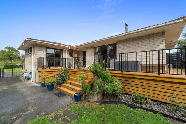 Dual Living, Big Land, Serious Value