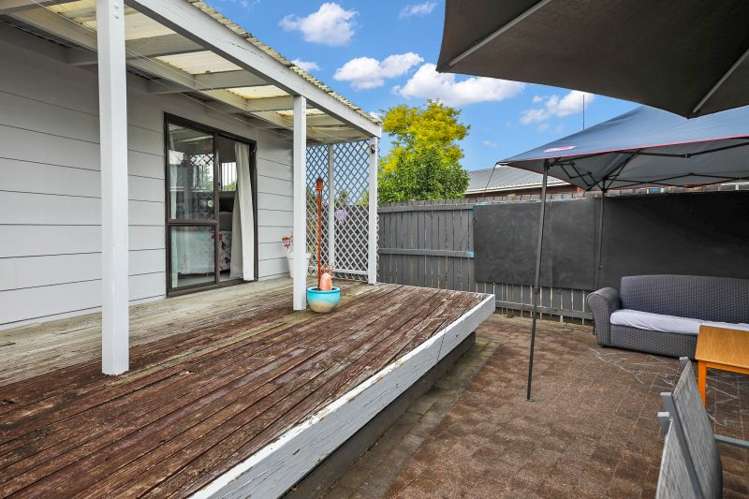 12 Kentucky Crescent Nawton_15