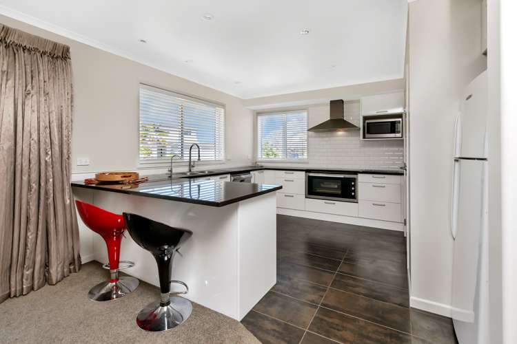 4 Lanyard Place One Tree Point_10