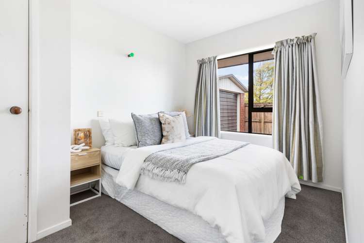 2/45 Reginald Street Burwood_16